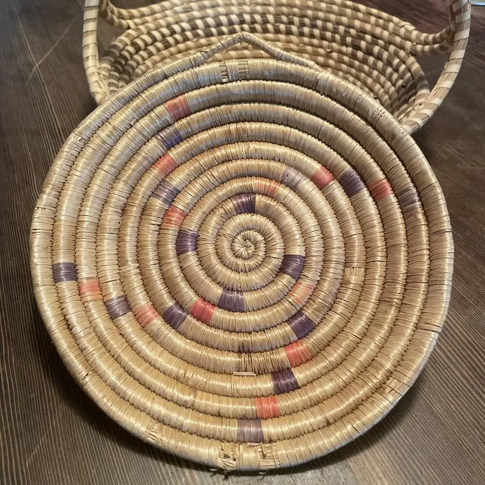 VTG Alaskan Eskimo Native American Indian Inuit Yupik Basket Woven Trivet.